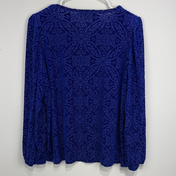 LOFT Royal Blue Textured Velour Blouse. Size LP - Picture 6 of 7